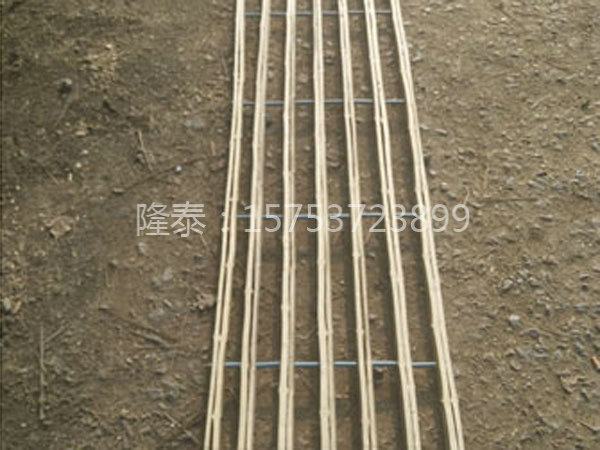 竹鴨床（竹雞床）